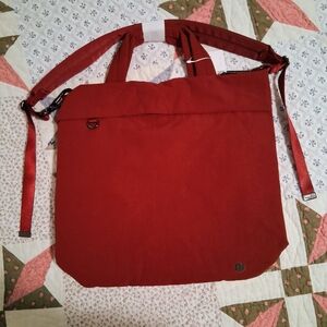 Lululemon On My Level Tote Bag 20L (Rockwood color)